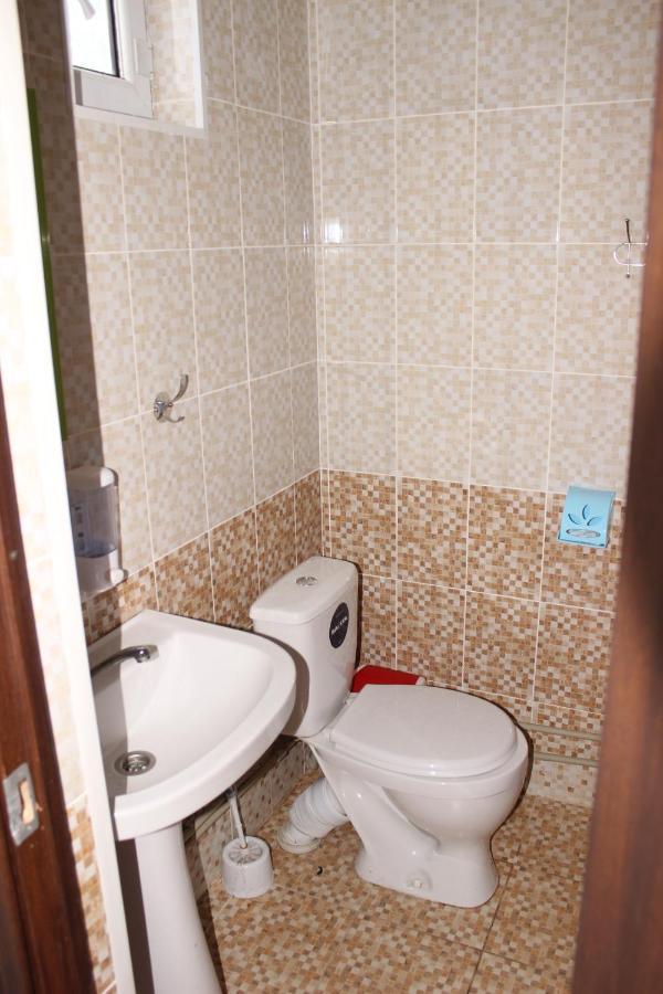 Guest House Jamal Naryn المظهر الخارجي الصورة