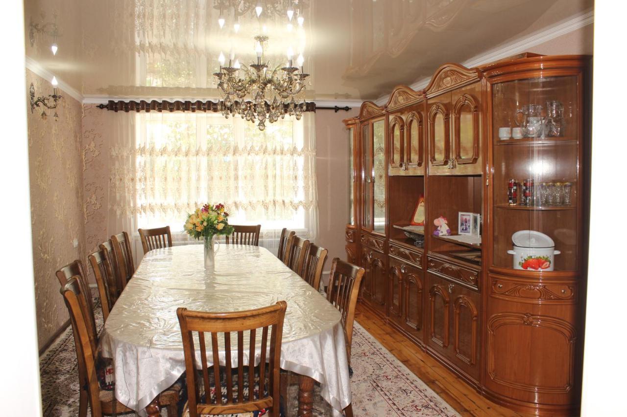 Guest House Jamal Naryn المظهر الخارجي الصورة