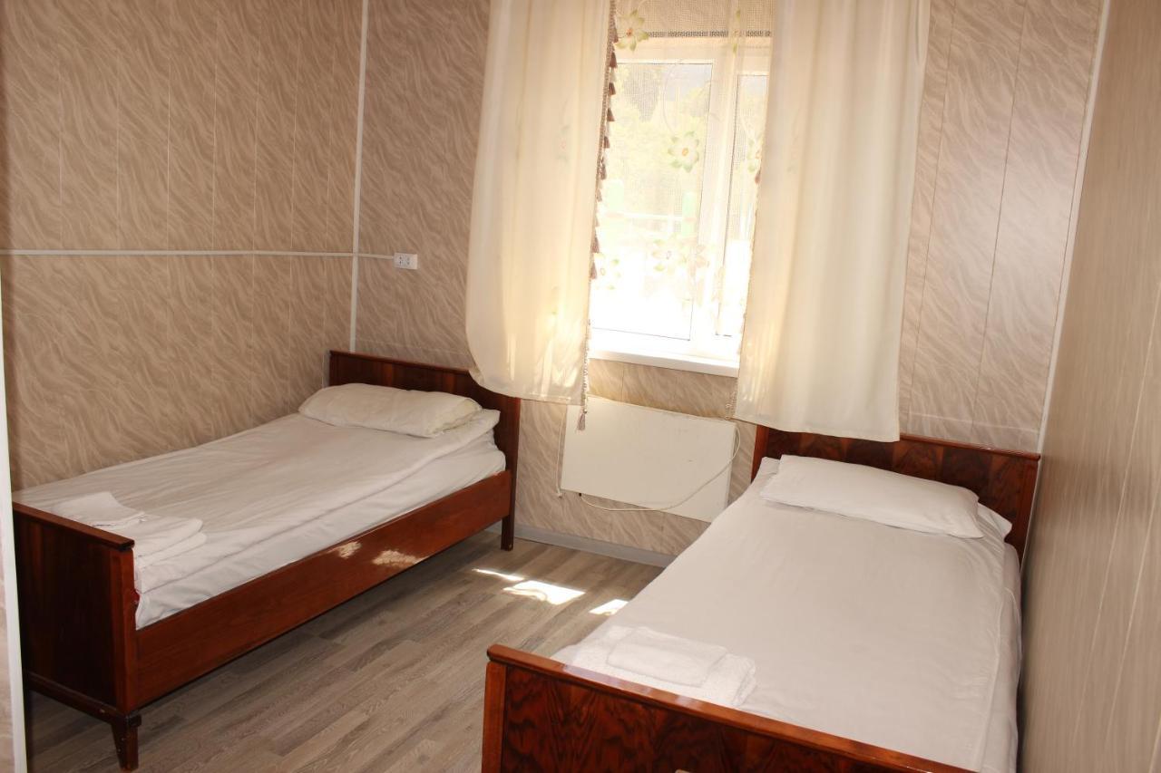Guest House Jamal Naryn المظهر الخارجي الصورة